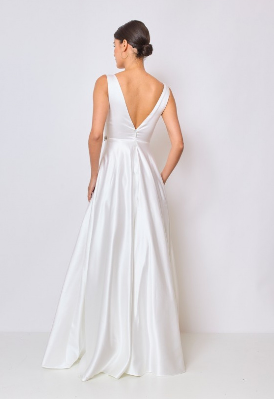 BIELE DLHÉ SPOLOČENSKÉ ŠATY BRIGITTE