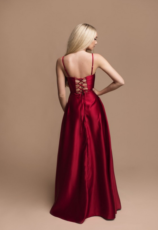 TMAVOČERVENÉ SPOLOČENSKÉ ŠATY LIDIA