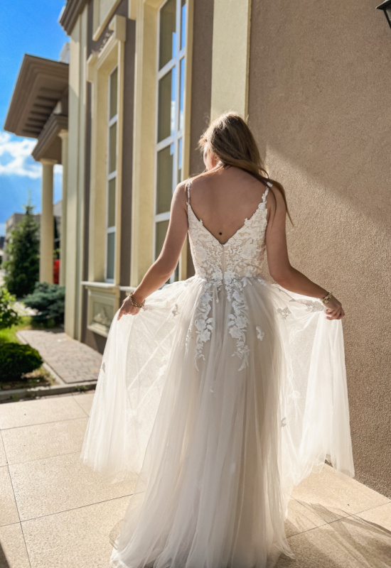 LUXUSNÉ ROMANTICKÉ SPOLOČENSKÉ ŠATY GARDEN II