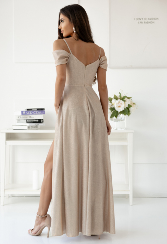 ZLATÉ TRBLIETAVÉ SPOLOČENSKÉ ŠATY S ROZPARKOM VALENTINA lux