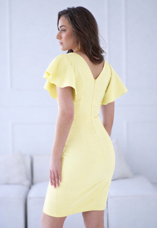 ŽLTÉ ELEGANNTNÉ KRÁTKE ŠATY S VOLÁNOVÝMI RUKÁVMI 