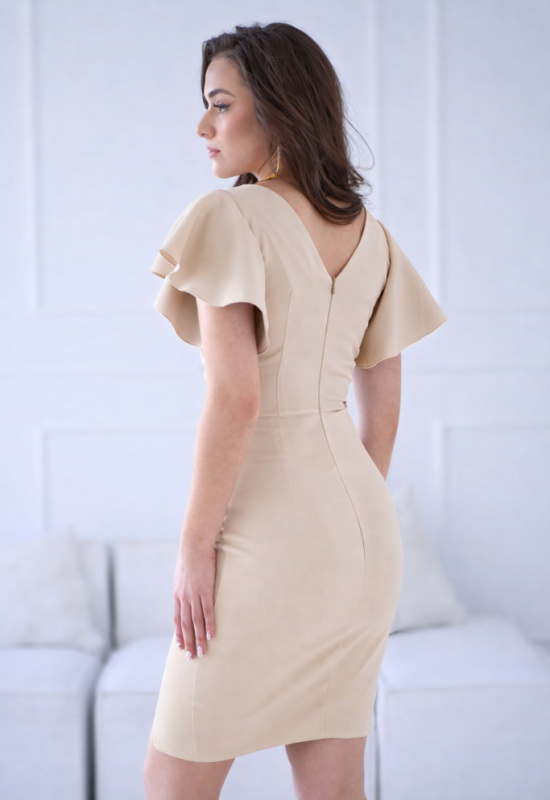 BÉŽOVÉ ELEGANNTNÉ KRÁTKE ŠATY S VOLÁNOVÝMI RUKÁVMI  