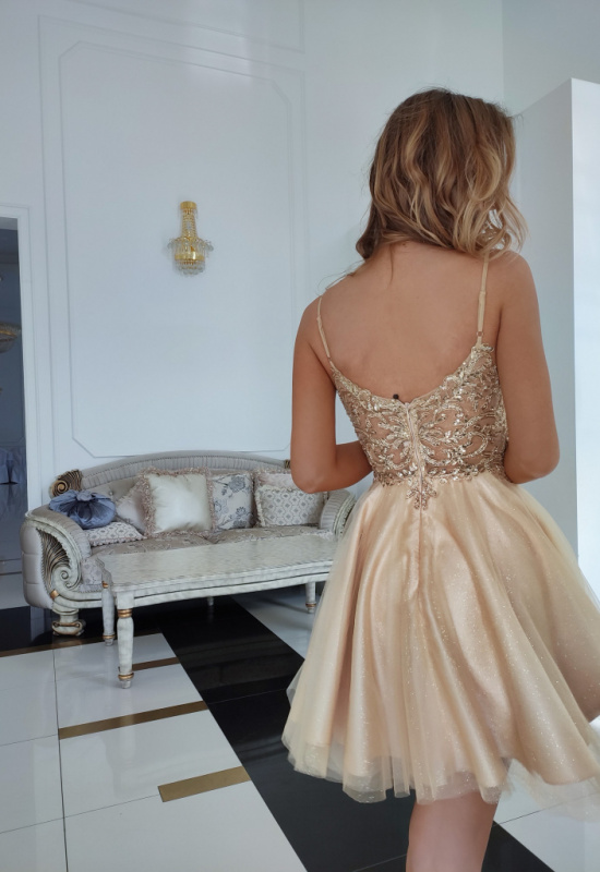 ZLATÉ TYLOVÉ ŠATY EXLUSIVE